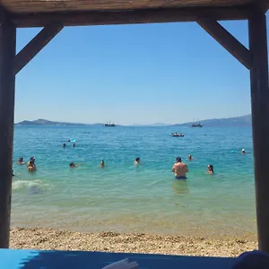 Ardit Seaside Sarandë
