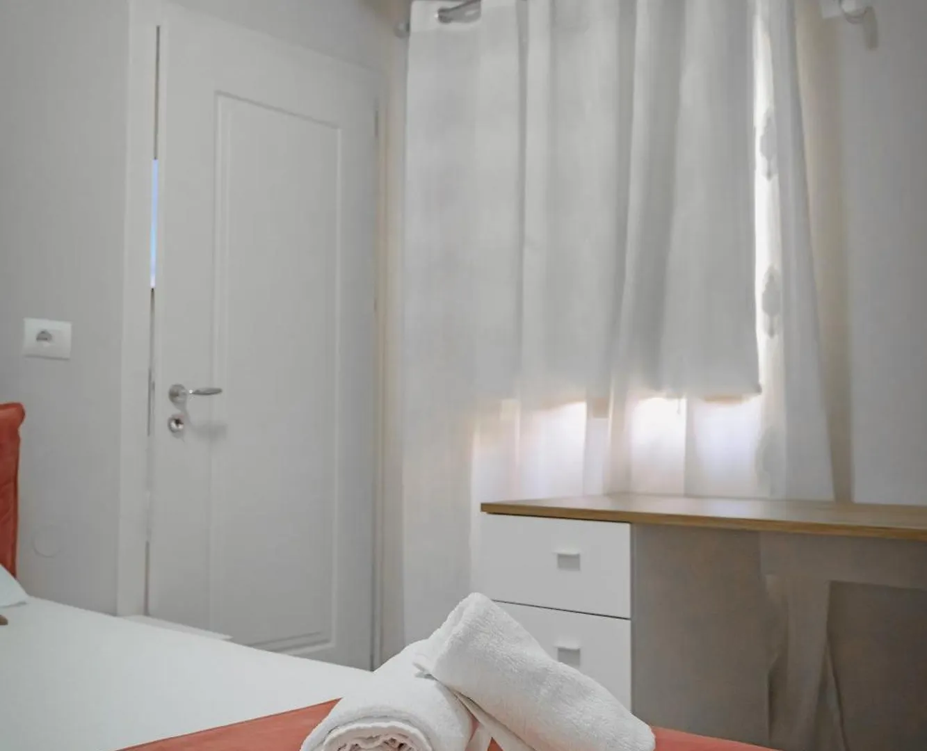 Costa Verde Suites Saranda Casa de Férias